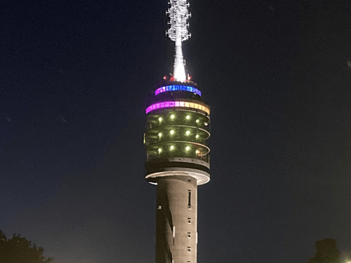 De tv-toren doet mee met de Future Dance en de Mega Booster